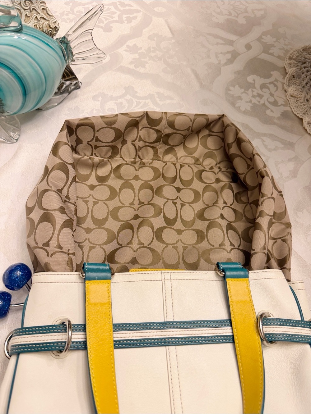Vintage Coach Hampton Carryall - Picture 12 of 13